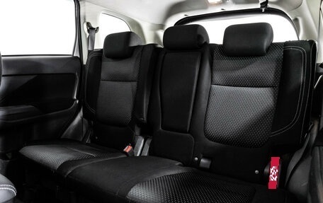 Mitsubishi Outlander III рестайлинг 3, 2019 год, 1 999 000 рублей, 17 фотография