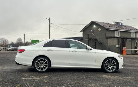 Mercedes-Benz E-Класс, 2022 год, 4 300 000 рублей, 7 фотография