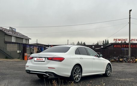 Mercedes-Benz E-Класс, 2022 год, 4 300 000 рублей, 2 фотография