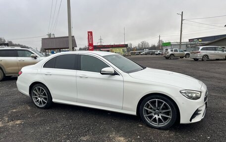 Mercedes-Benz E-Класс, 2022 год, 4 300 000 рублей, 10 фотография