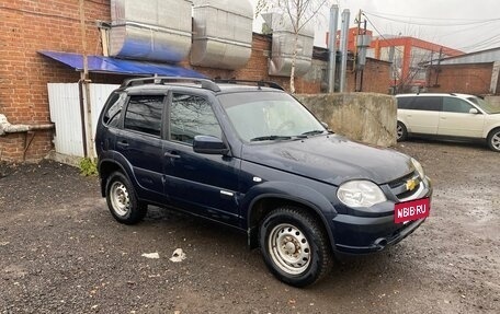 Chevrolet Niva I рестайлинг, 2012 год, 325 000 рублей, 2 фотография
