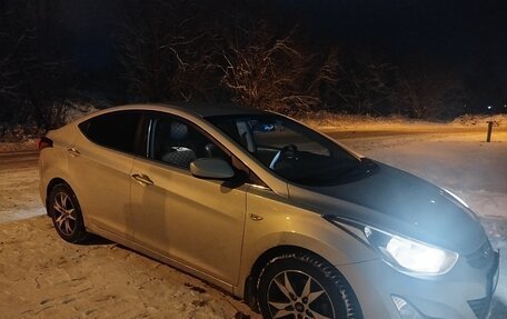 Hyundai Elantra V, 2015 год, 970 000 рублей, 3 фотография