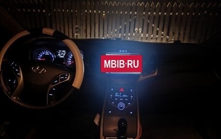 Hyundai Elantra V, 2015 год, 970 000 рублей, 7 фотография