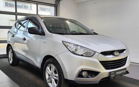 Hyundai ix35 I рестайлинг, 2012 год, 1 049 000 рублей, 3 фотография