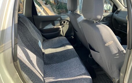 Suzuki Swift II, 2001 год, 300 000 рублей, 8 фотография