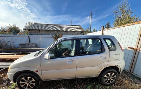 Suzuki Swift II, 2001 год, 300 000 рублей, 3 фотография