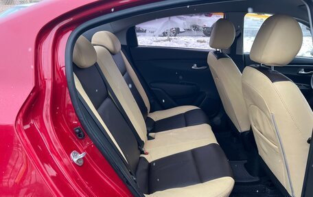 KIA Rio IV, 2018 год, 890 000 рублей, 6 фотография