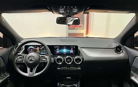 Mercedes-Benz GLA, 2021 год, 2 700 000 рублей, 14 фотография