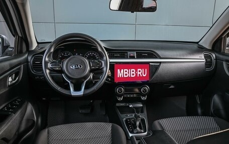 KIA Rio IV, 2019 год, 1 689 000 рублей, 6 фотография