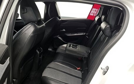 Peugeot 308, 2022 год, 1 880 000 рублей, 12 фотография