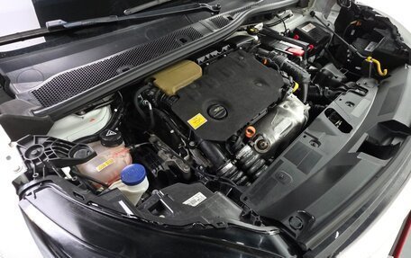 Peugeot 2008 II, 2021 год, 1 520 000 рублей, 6 фотография