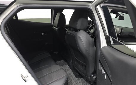 Peugeot 2008 II, 2021 год, 1 520 000 рублей, 12 фотография