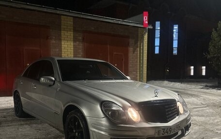 Mercedes-Benz E-Класс, 2002 год, 570 000 рублей, 2 фотография