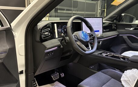 Volkswagen Tiguan II, 2025 год, 4 790 000 рублей, 18 фотография