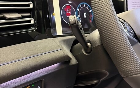 Volkswagen Tiguan II, 2025 год, 4 790 000 рублей, 20 фотография