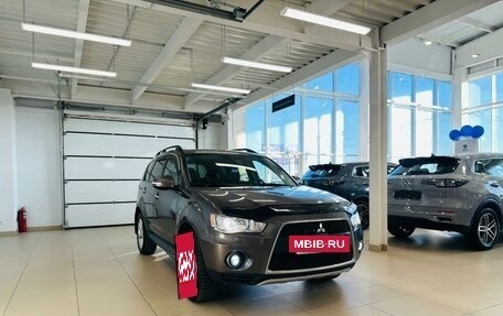 Mitsubishi Outlander III рестайлинг 3, 2011 год, 1 479 000 рублей, 8 фотография