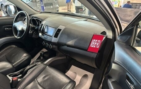 Mitsubishi Outlander III рестайлинг 3, 2011 год, 1 479 000 рублей, 12 фотография