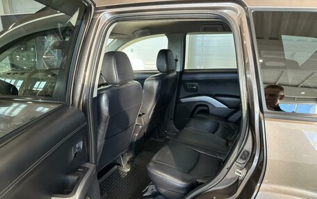 Mitsubishi Outlander III рестайлинг 3, 2011 год, 1 479 000 рублей, 18 фотография