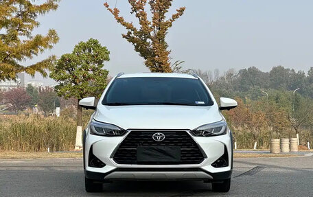 Toyota Yaris XP150 рестайлинг, 2022 год, 1 450 000 рублей, 3 фотография