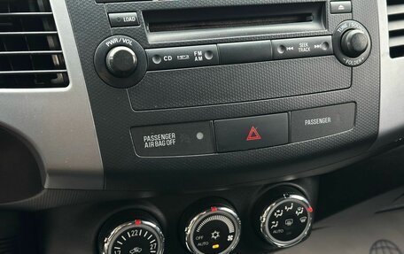 Mitsubishi Outlander III рестайлинг 3, 2012 год, 1 299 000 рублей, 23 фотография