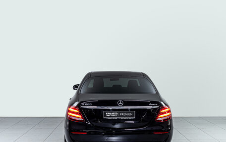 Mercedes-Benz E-Класс, 2016 год, 2 615 000 рублей, 5 фотография