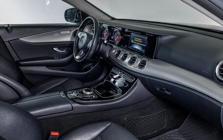 Mercedes-Benz E-Класс, 2016 год, 2 615 000 рублей, 11 фотография