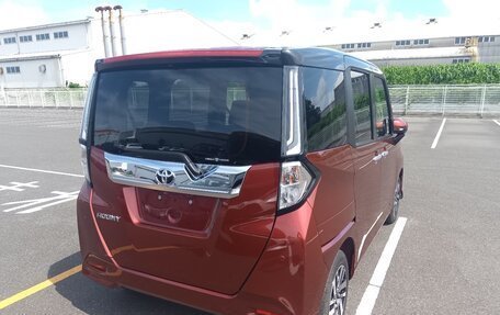 Toyota Roomy I, 2022 год, 1 000 000 рублей, 4 фотография