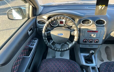 Ford Focus II рестайлинг, 2010 год, 579 000 рублей, 18 фотография