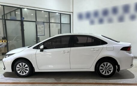 Toyota Corolla, 2022 год, 1 625 000 рублей, 4 фотография