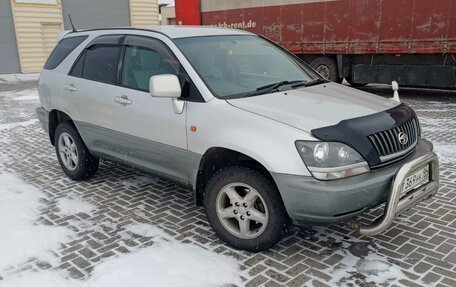 Toyota Harrier, 1999 год, 820 000 рублей, 3 фотография
