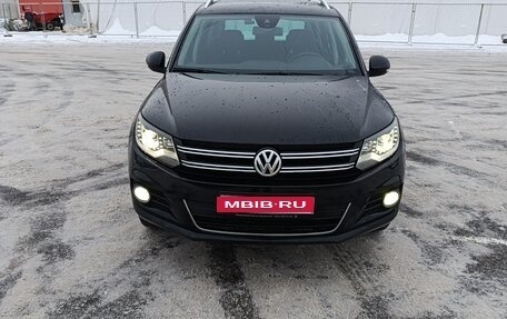 Volkswagen Tiguan I, 2015 год, 1 700 000 рублей, 1 фотография