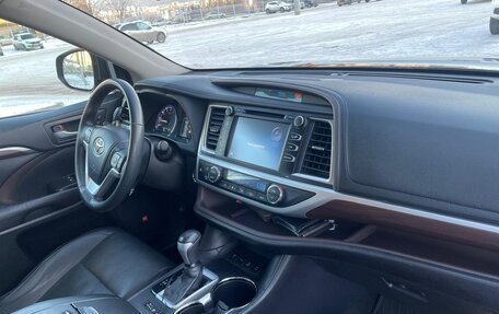 Toyota Highlander III, 2014 год, 3 880 000 рублей, 13 фотография