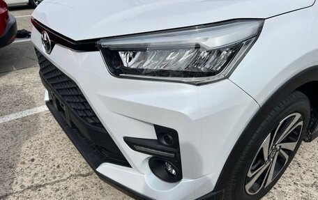 Toyota Raize I, 2022 год, 1 360 000 рублей, 10 фотография