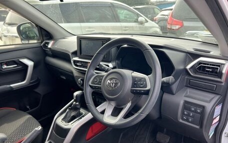 Toyota Raize I, 2022 год, 1 360 000 рублей, 18 фотография