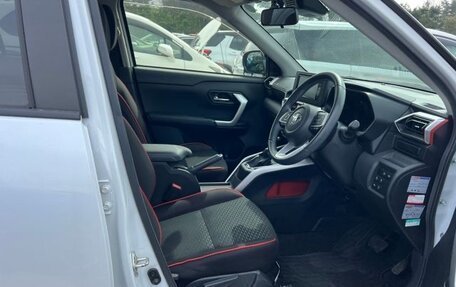 Toyota Raize I, 2022 год, 1 360 000 рублей, 19 фотография