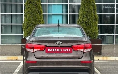 KIA Rio III рестайлинг, 2016 год, 885 000 рублей, 5 фотография