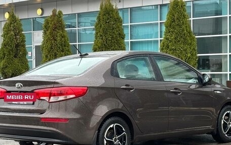 KIA Rio III рестайлинг, 2016 год, 885 000 рублей, 6 фотография