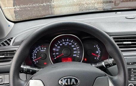 KIA Rio III рестайлинг, 2016 год, 885 000 рублей, 9 фотография