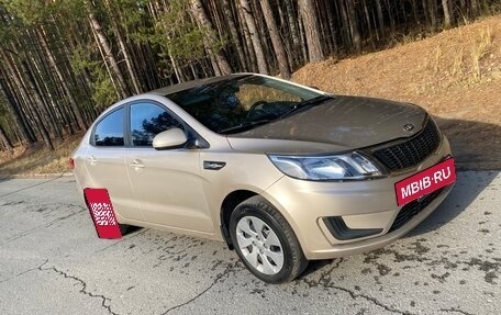 KIA Rio III рестайлинг, 2012 год, 650 000 рублей, 2 фотография