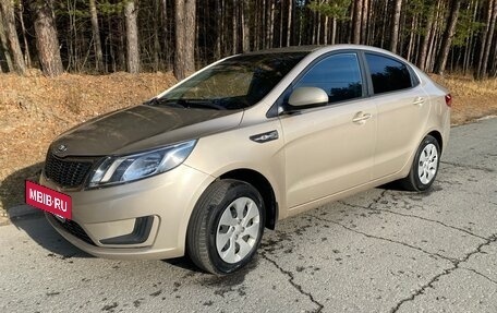 KIA Rio III рестайлинг, 2012 год, 650 000 рублей, 13 фотография
