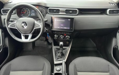 Renault Duster, 2022 год, 2 100 000 рублей, 13 фотография