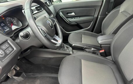 Renault Duster, 2022 год, 2 100 000 рублей, 14 фотография