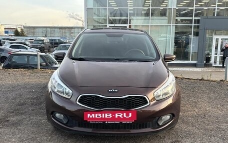 KIA cee'd III, 2014 год, 830 000 рублей, 2 фотография
