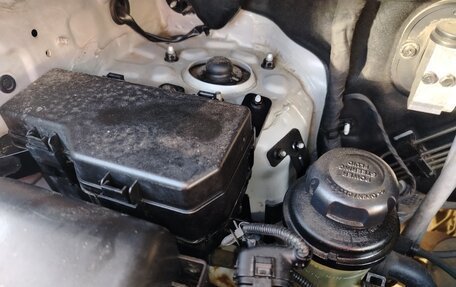 Hyundai Grand Starex Grand Starex I рестайлинг 2, 2010 год, 1 350 000 рублей, 4 фотография