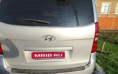 Hyundai Grand Starex Grand Starex I рестайлинг 2, 2010 год, 1 350 000 рублей, 9 фотография