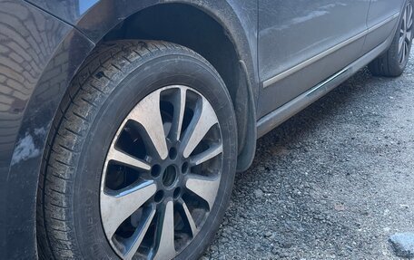 Skoda Superb III рестайлинг, 2012 год, 900 000 рублей, 4 фотография