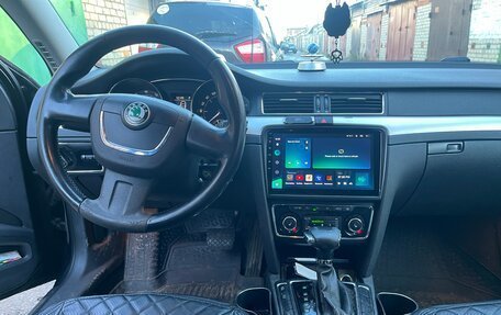 Skoda Superb III рестайлинг, 2012 год, 900 000 рублей, 7 фотография