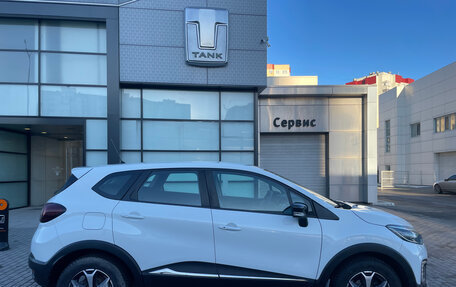 Renault Kaptur I рестайлинг, 2019 год, 1 699 000 рублей, 5 фотография