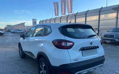 Renault Kaptur I рестайлинг, 2019 год, 1 699 000 рублей, 2 фотография