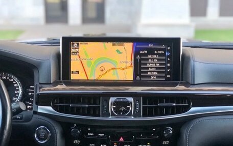 Lexus LX III, 2017 год, 5 790 000 рублей, 12 фотография